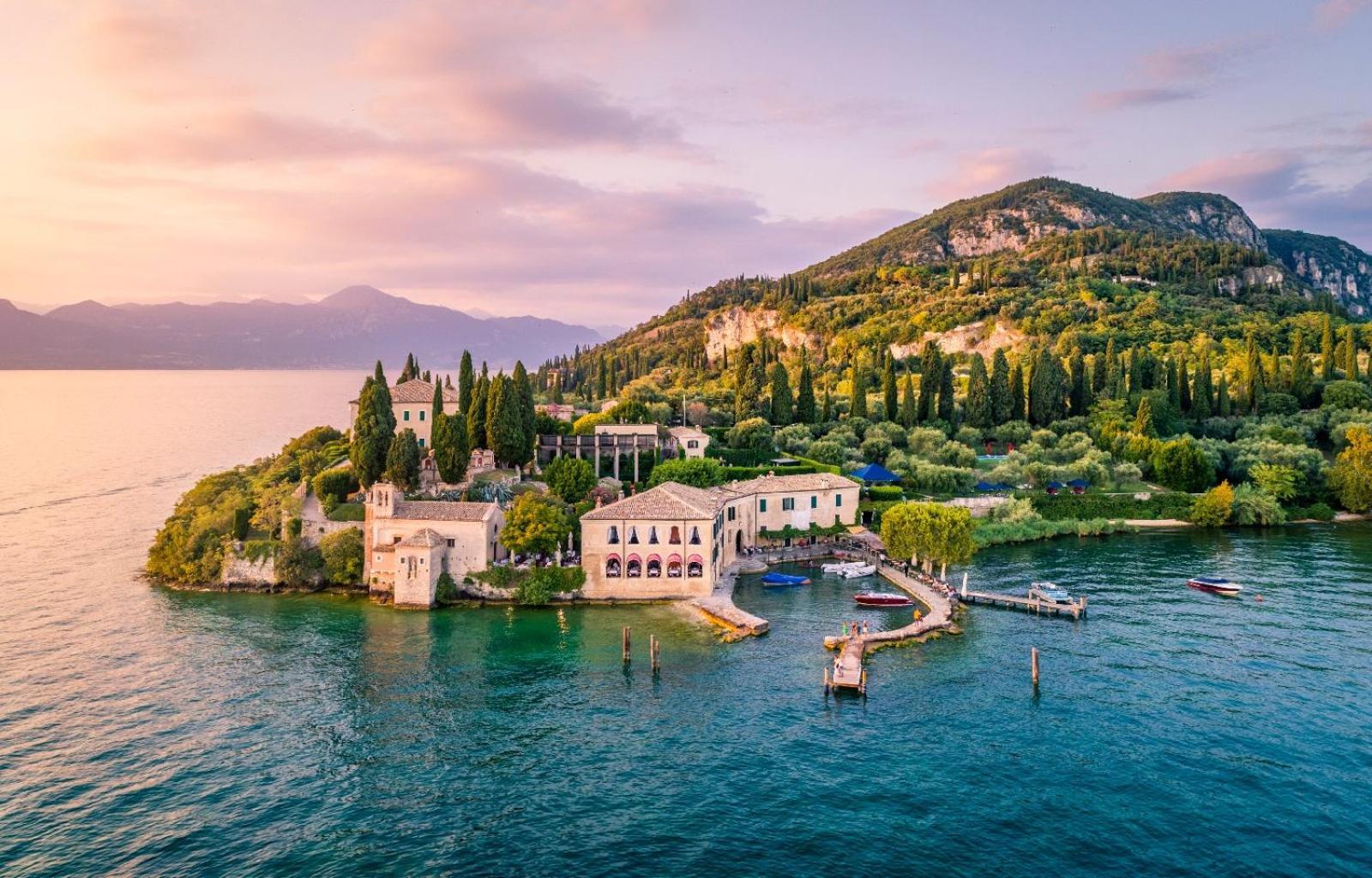 Absentia 1763 Garda Boutique Home - Lake Front Brenzone sul Garda Exterior foto